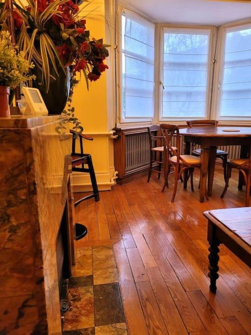 Zassiettes Et Titin Apartman Dijon Kültér fotó